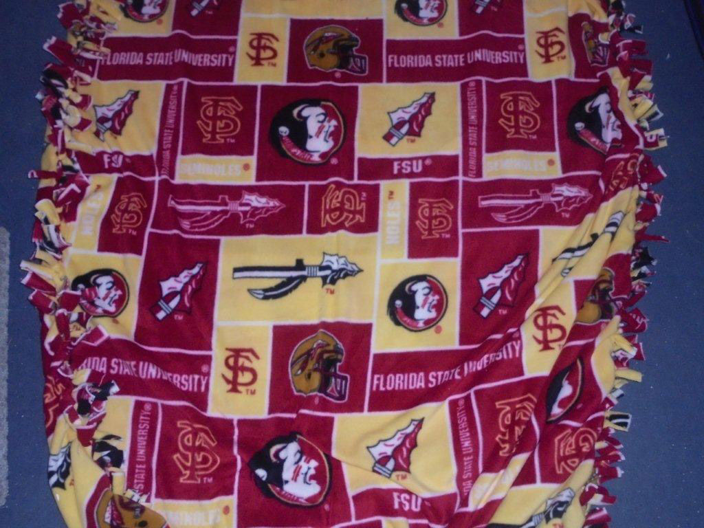 #1100  Knotted Fleece College Throw