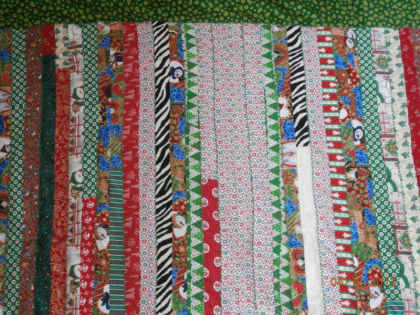 #817  Long Christmas Jelly Roll String