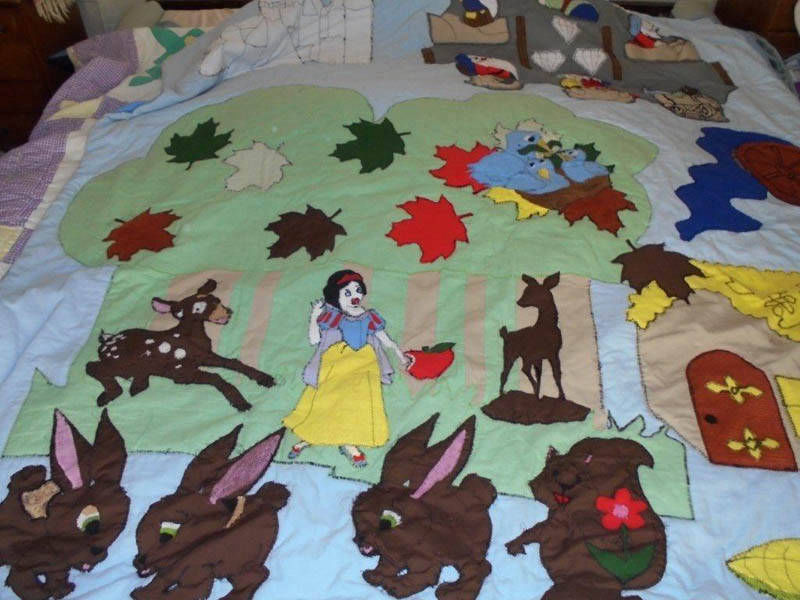 #943 Queen - Snow White